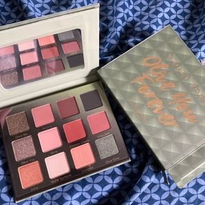 Violet Voss - Olive You Forever Eyeshadow Palette